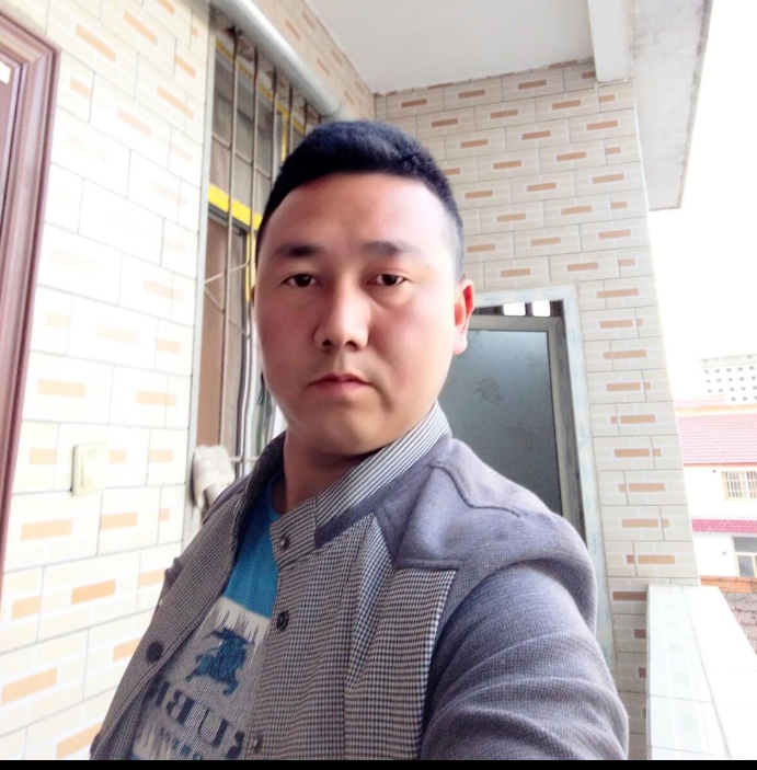 帅帅的大叔的第一张照片--苏州中老年相亲网