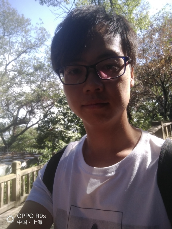 不忘旧年的第一张照片--苏州中老年相亲网