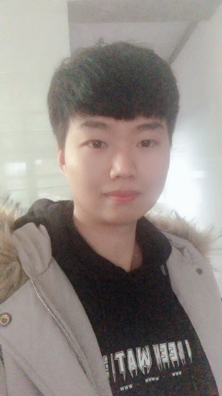 她的第一张照片--苏州中老年相亲网