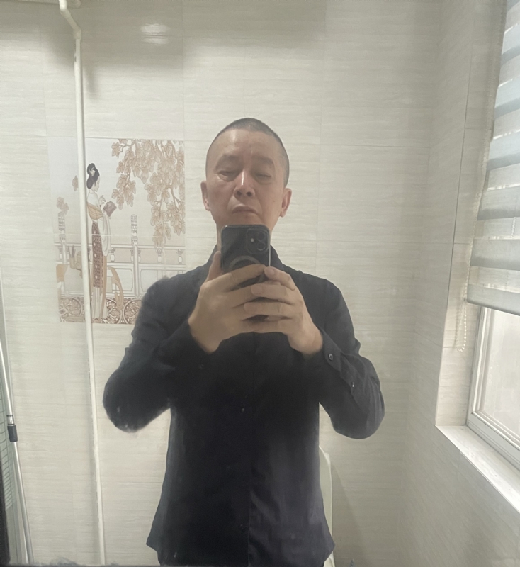 荣哥的第一张照片--苏州中老年相亲网