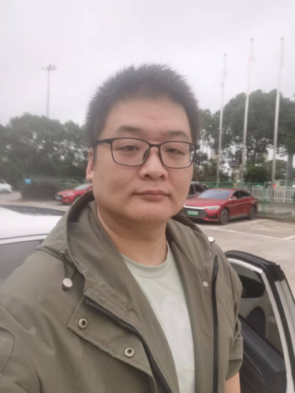 Russell的第一张照片--苏州中老年相亲网